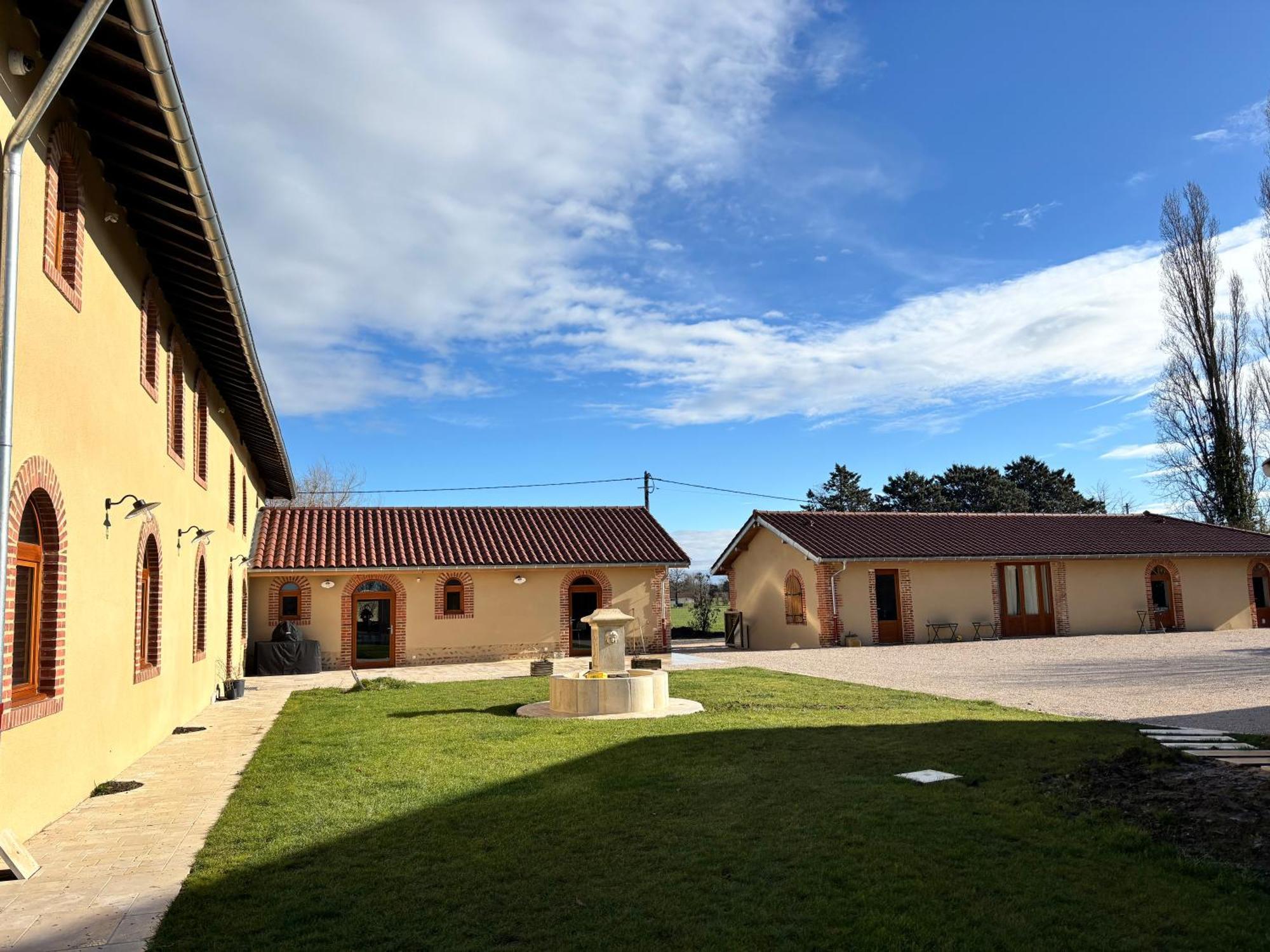 Le Domaine Du Pin Bed and Breakfast Châtillon-sur-Chalaronne Exteriör bild