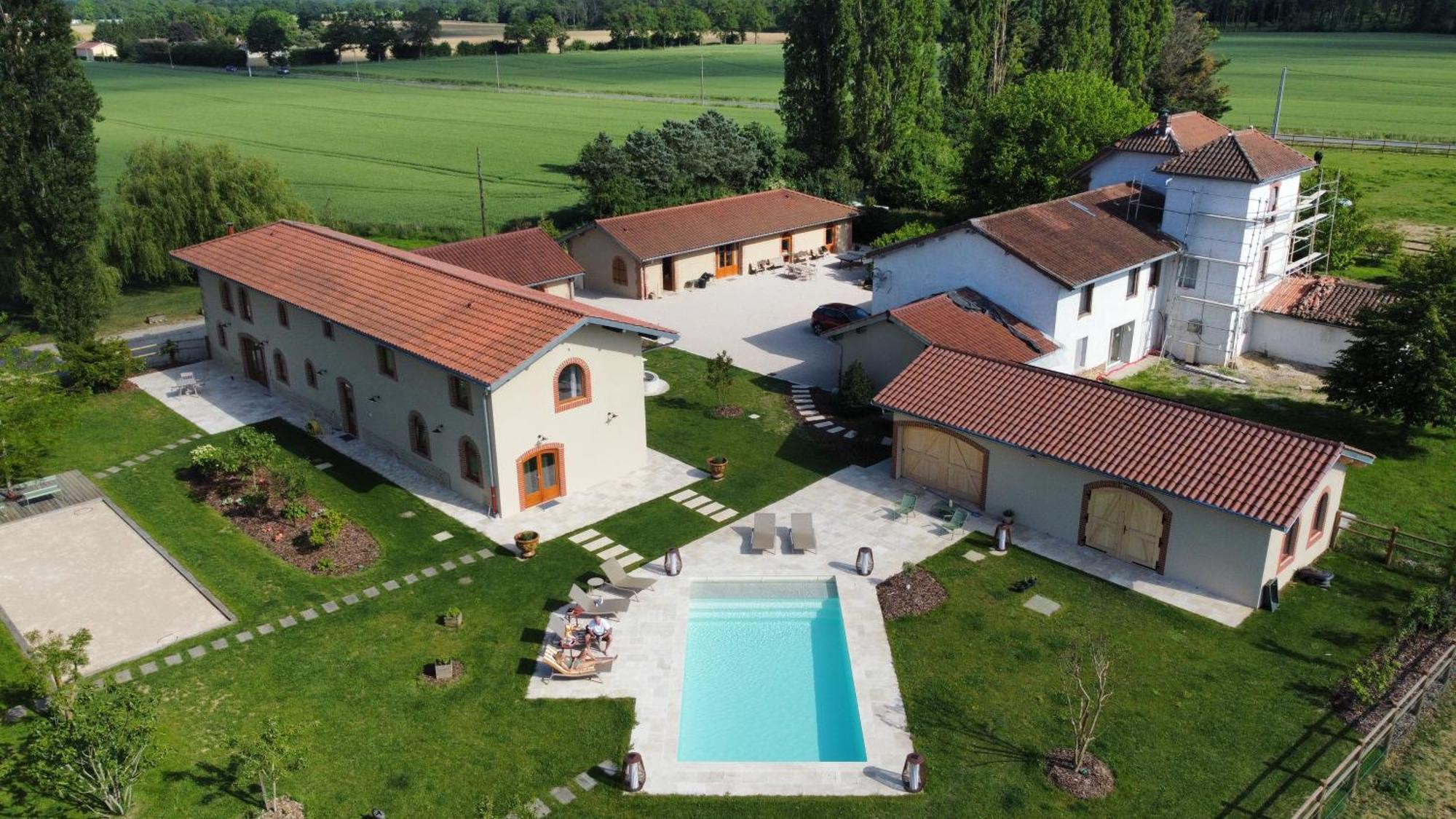 Le Domaine Du Pin Bed and Breakfast Châtillon-sur-Chalaronne Exteriör bild